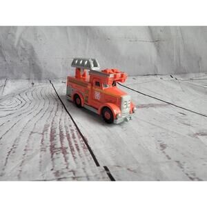 2012 FLYNN Fire Truck Engine Diecast Thomas & Friends Take N Play 1